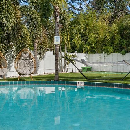 1K Bed Studio Apt With Shared Pool 02 Clearwater Bagian luar foto