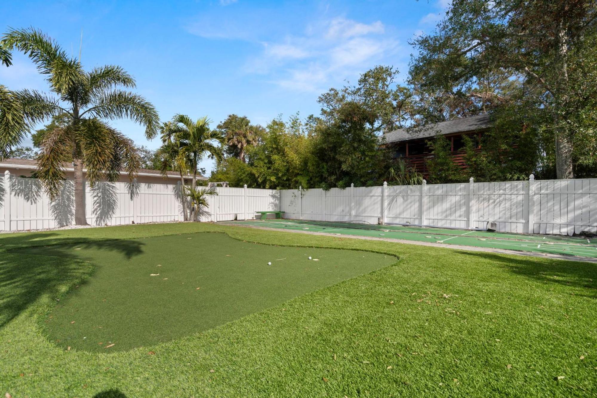 1K Bed Studio Apt With Shared Pool 02 Clearwater Bagian luar foto